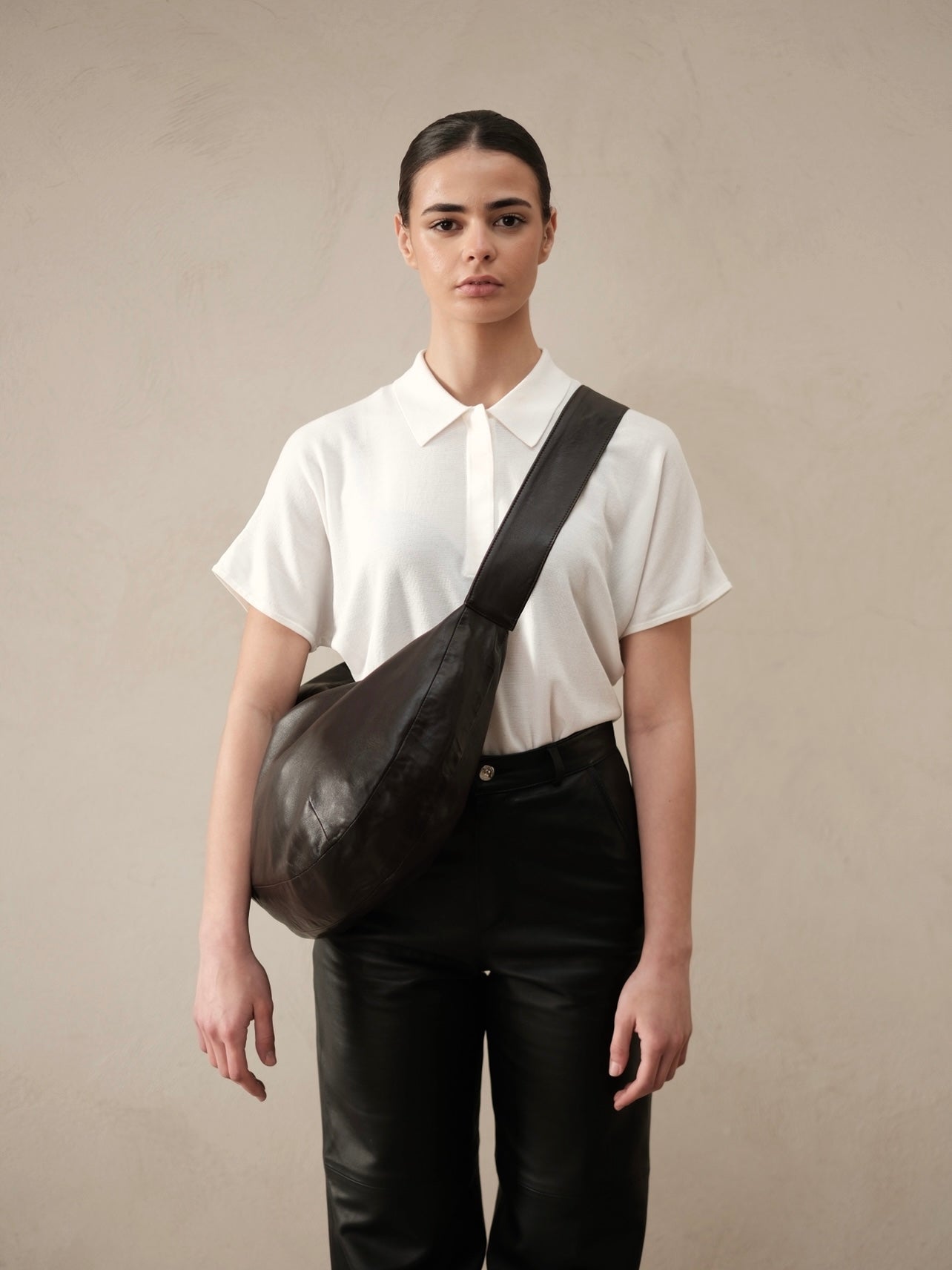 Leather tote bag