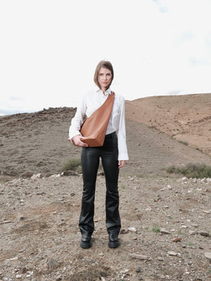 Leather tote bag