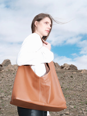 Leather tote bag