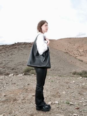 Leather tote bag