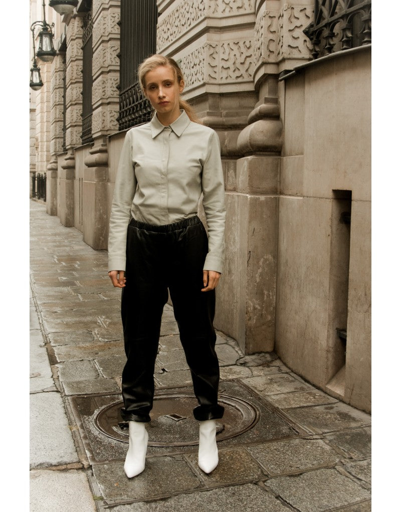 Pantalon style jogging en cuir