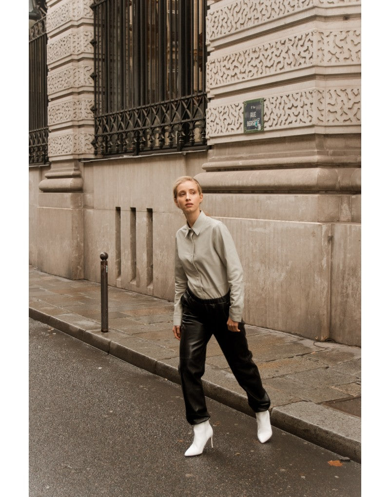 Pantalon style jogging en cuir